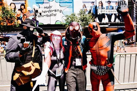 Star Wars To Marvel Best Cosplay On First Day Of 2022 San Diego Comic Con