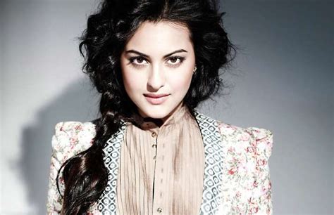 ‘i Have Not Seen The Old Ittefaq Reveals Sonakshi Sinha Bollywood News India Tv