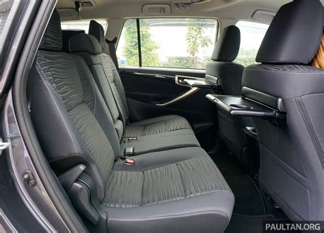 Search by popularity, seating capacity or price range at thailand.carbay.com! PANDU UJI: Toyota Innova 2.0G - ciri lebih premium ...