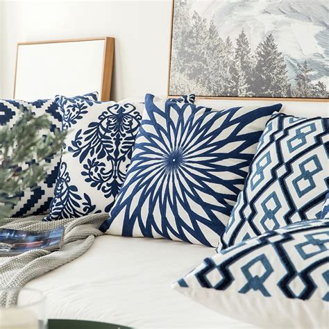 Bedding sets & duvet covers └ bedding └ home, furniture & diy all categories antiques art baby books glass property sound & vision sporting goods sports memorabilia stamps toys & games vehicle parts luxury 8pc aqua & grey geometric cotton duvet cover set and decorative pillows. Aliexpress.com : Buy Blue Embroidered Pillow Covers ...