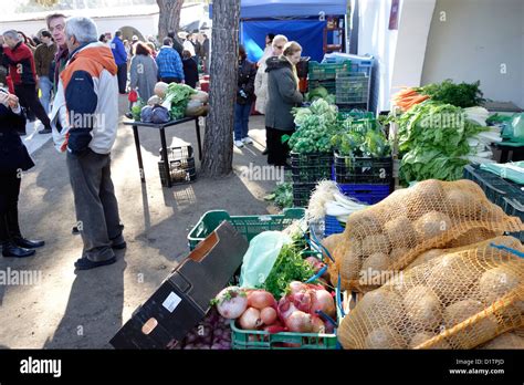 Madrid Farmers Market Fresh Produce Vegetables Spain Stock Photo Alamy