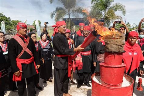 Pimpin Upacara Hut Pattimura Ke 205 Tuasikal Semangat Juang