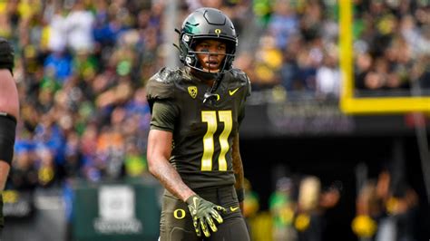oregon ducks player of the game receiver troy franklin