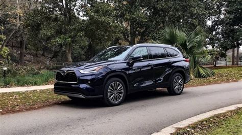 2023 Toyota Highlander Xse Is This A Sporty Three Row Suv