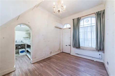 One Of Londons Smallest Detached Houses On Sale For £600k