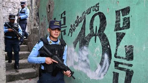 Honduras Prison Violence Dozens Killed In Womens Jail Riot Bbc News