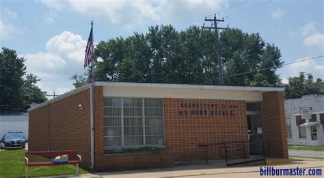 Looking At The Brownstown Post Office July 2016
