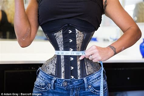 California Mother Wears A Corset For 23 Hours A Day Daily Mail Online