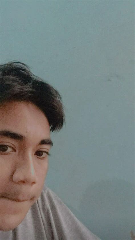 Pin oleh im_susiyana di Masa depan kita semua | Gambar teman, Fotografi teman, Gambar