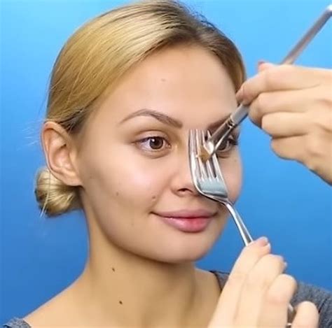 7 Best Tricks To Apply Makeup In One Go