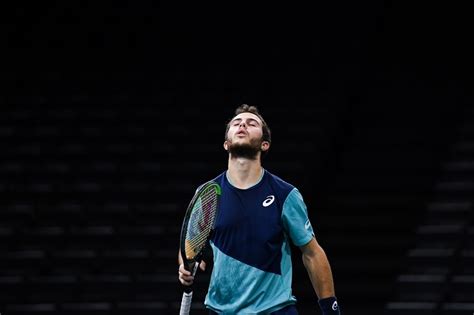 Pour les articles homonymes, voir gaston. Tennis. Hugo Gaston, "sans essence dans le réservoir ...