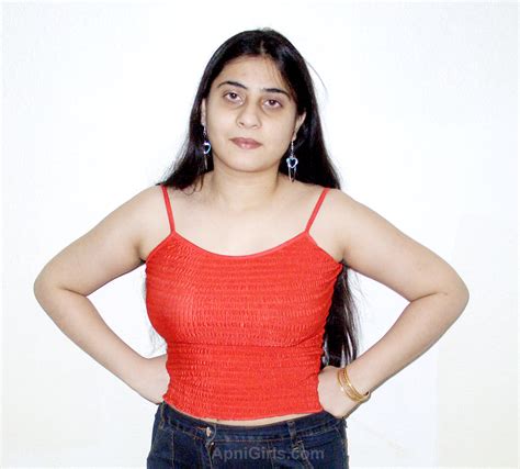 Sexy Pakistani Girl Gixmi