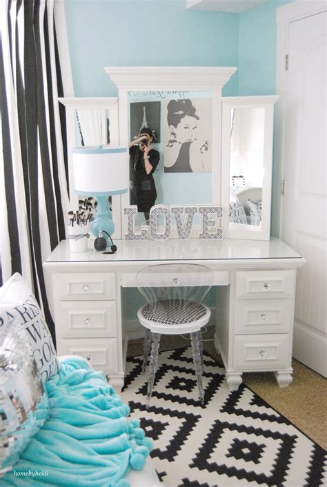 Modern bamboo:crystal glass cylinder vase. Home By Heidi: Tiffany Inspired Bedroom