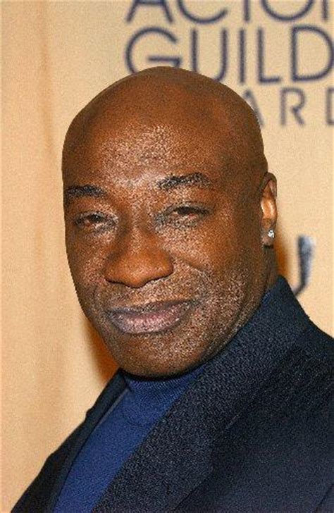 Raised by his single mother on chicago's south side, duncan grew up resisting drugs and alcohol, instead. Michael Clarke Duncan suffered a heart attack - Celebrity Buzz