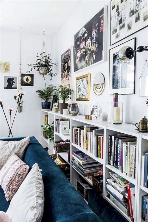 Store your books and turn it into a focal point of your room with these bookcase, shelf and stacking bookshelves are often the focal point of a room — adding personality and style to everything from. 15 minimalist bookshelf decoration idea i 2020 | Møbel ...
