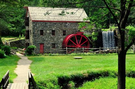 Sudbury Ma Old Stone Grist Mill The Old Stone Grist Mill With Water