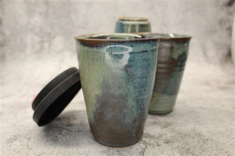 Amazon Com Oz Handmade Ceramic Travel Mug With Lid Handmade