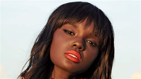 Model Duckie Thot On Diversity In Beauty And Her Favorite Mascara — Interview Allure