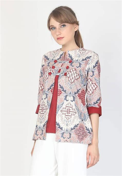 Paling inspiratif model baju atasan terbaru 2019 onocean. 30+ Model Baju Batik Atasan Kantor Wanita Kombinasi - Fashion Modern dan Terbaru 2021 | PUSAT ...