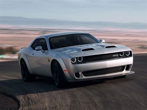 A Dodge Challenger Suv Could Become A Reality Carbuzz