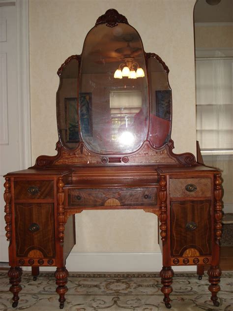 Small dream vanity horizontal from bedroom vanities for sale , image source: SUMMER SALE - Ornate Victorian Vanity Dresser with Mirror ...