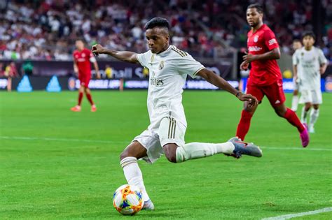 Comment Voir Le Match Real Madrid En Direct - Esam Solidarity