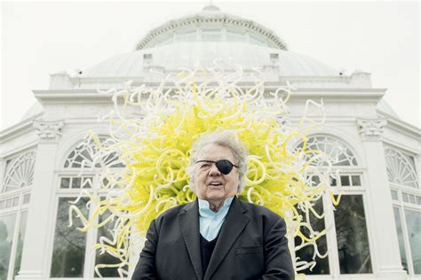 Us Judge Tosses Lawsuit Against Glass Artist Dale Chihuly The Seattle