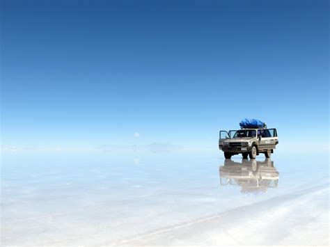 The Uyuni Salt Flats In Bolivia Natural Wonders The Wonders Bolivia