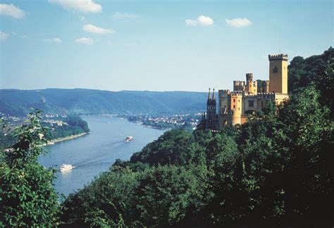Forstmuseum ist beliebtes ausflugsziel für die sommerwochenenden. Unesco-Welterbe am Rheinradweg | Der Rheinradweg