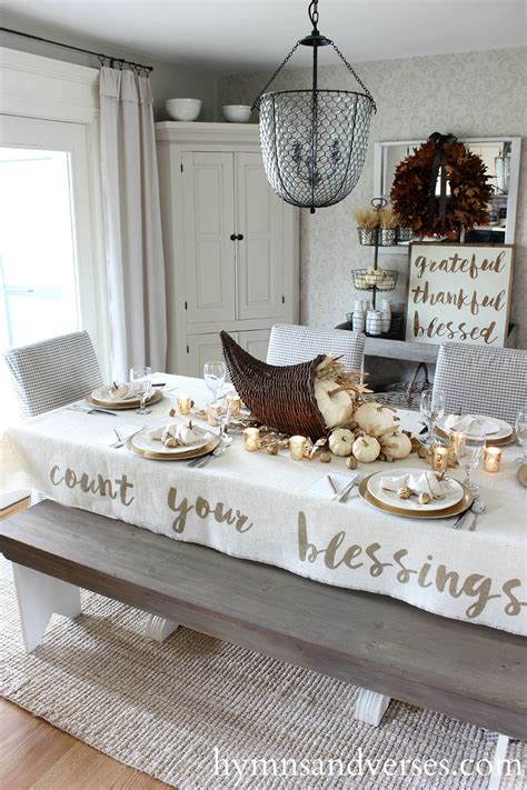 29 Best Farmhouse Fall Decorating Ideas And Designs For 2019
