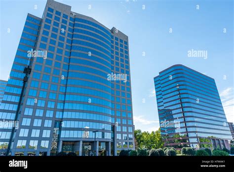 Atlanta Galleria Office Park Hi Res Stock Photography And Images Alamy