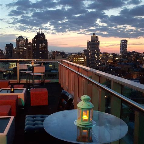 The Nyc Rooftops You Need To Hit This Summer Best Rooftop Bars Nyc