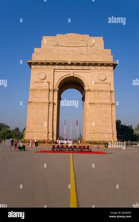 India Delhi New Delhi India Gate Stock Photo Alamy