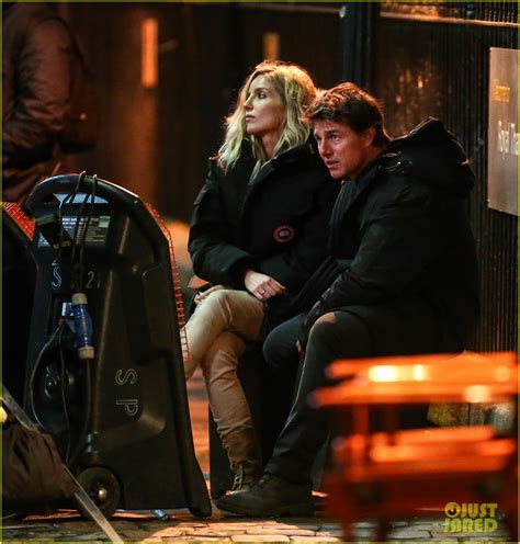 Tom Cruise Spotted On The Mummy Set With Annabelle Wallis Photo 3623656 Annabelle Wallis