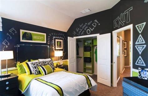 Creative Chalkboard Wall Decor Ideas For Your Bedroom