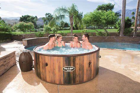 Our market in jacuzzi bathtub, soaking bathtub, outdoor spa, steam room and sauna. Whirlpool/Jacuzzi Lay-Z-Spa Helsinki indoor und outdoor ...
