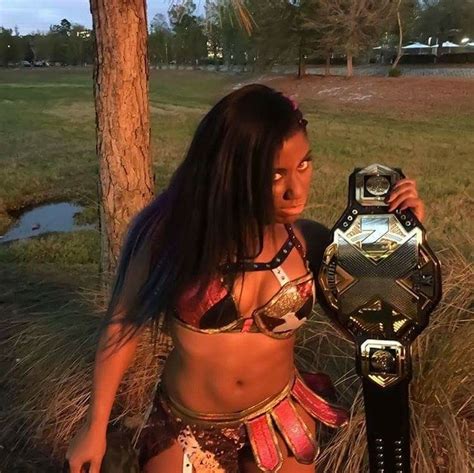 NXT Woman Champion Ember Moon Black Wrestlers Female Wrestlers Nxt
