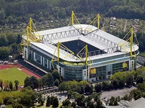 Please add the homepage on which the squad is supposed to be embedded. Borussia BVB 09 Stadion Dortmund - YouTube