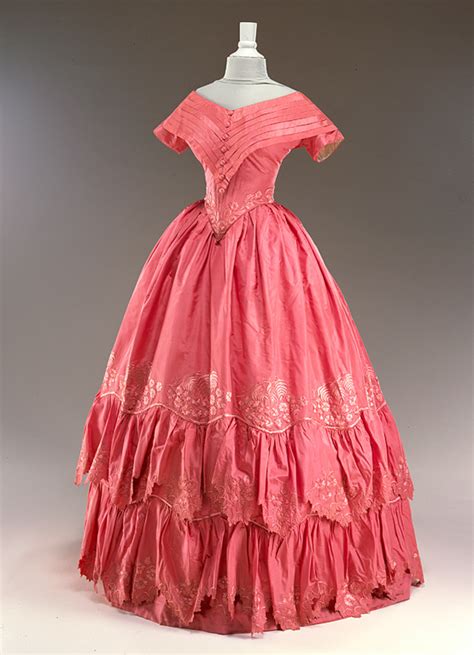 Rate The Dress Pink 1840s Ruffles And Embroidery Laptrinhx News