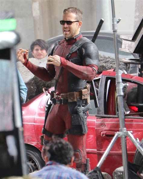Ryan Reynolds Meets Fans On Set Of Deadpool 2 Photos Curated