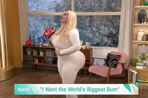 Itv This Morning Guest Natasha Crown Wants The Worlds Biggest Bum