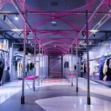 Wow Concept Store Madrid Ahora En La Gran Vía Molins Design