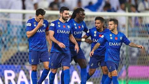تغلب الفريق الكروي الأول بنادي الهلال فعلى نظيره زيليزيكار الصربي بثلاثة أهداف تنطلق يوم غد الخميس آخر بطولات منافسات النخبة ضمن مبادرة لاعبون بلا حدود ببطولة. السابعة تنادي الهلال.. حكاية 6 بطولات آسيوية في حقيبة "الزعيم"