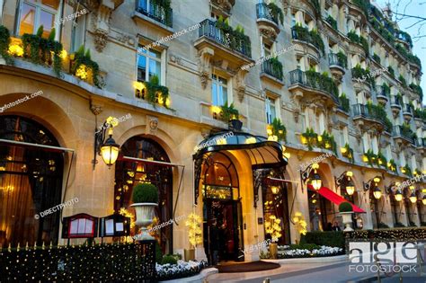 Paris France Luxury Plaza Athenée Hotel Front Entrance Avenue