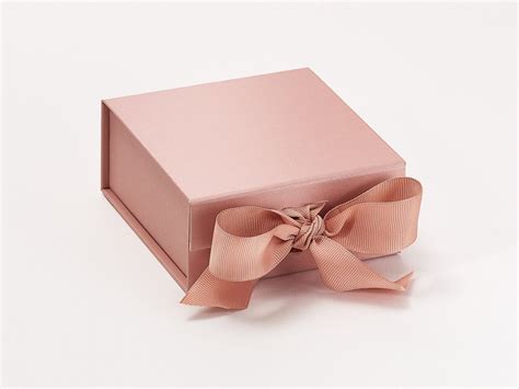 Wholesale jewelry gift box for pearl necklace. Rose Gold Luxury Packaging and Wholesale Gift Boxes ...