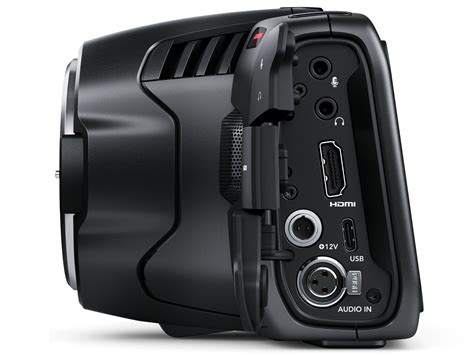 Here are a few reasons to consider the blackmagic cam. 価格.com - 『本体 右側面』 Blackmagic Pocket Cinema Camera 6K の製品画像