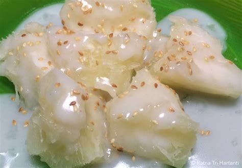 Santan kental kelapa (1 buah kelapa). Rasamasa - Gulai Daun Singkong Teri
