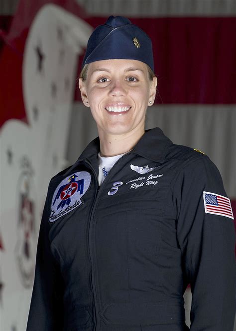 Members Usaf Thunderbirds Female Pilot Military Women Air