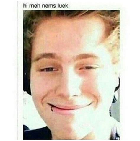 I Cant Stop Laughing Hahaha 5sos Luke 5 Seconds Of Summer