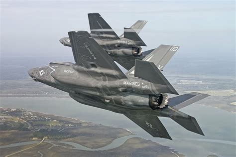 Hd Wallpaper Jet Fighters Lockheed Martin F 35 Lightning Ii Aircraft